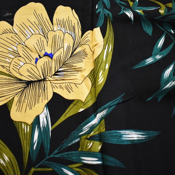 LAST 1️⃣ Long Floral Black Kimono - Picture 6 of 7